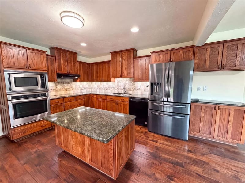 530 Shadowcrest Lane, Coppell TX 75019 - Photo 11
