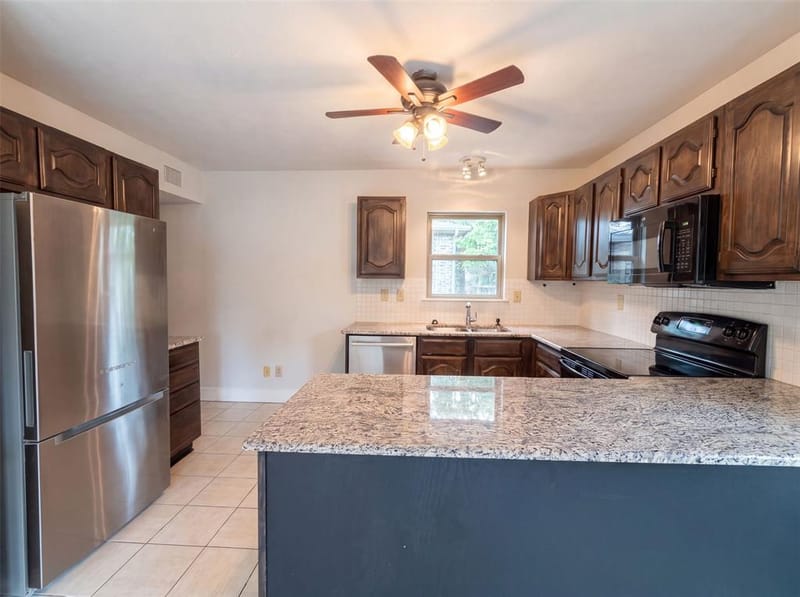 13324 Pandora Circle, Dallas TX 75238 - Photo 6