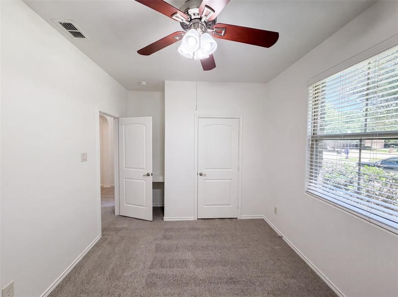 1108 Edgewater Drive, Azle TX 76020 - Photo 12
