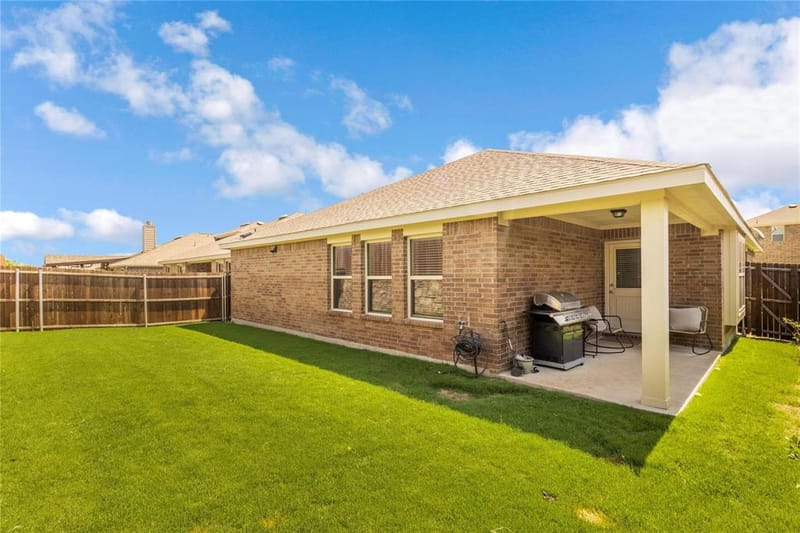 1053 N Churchill Drive, Fate TX 75189 - Photo 9