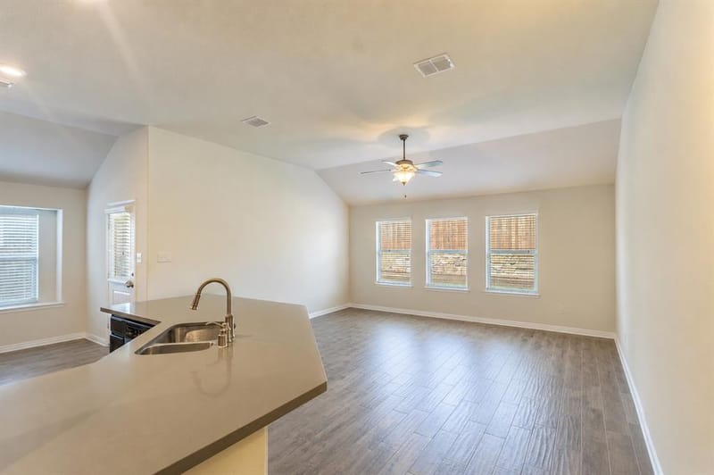 1053 N Churchill Drive, Fate TX 75189 - Photo 8