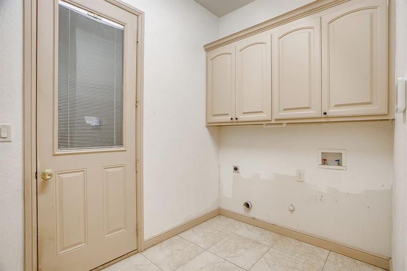 9704 Trinity Court, Granbury TX 76049 - Photo 32