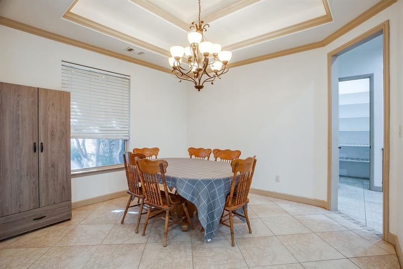 9704 Trinity Court, Granbury TX 76049 - Photo 5