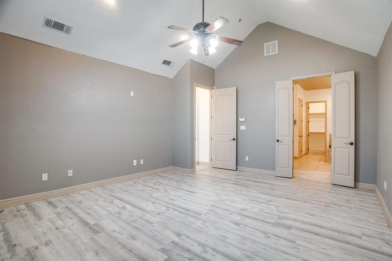 9704 Trinity Court, Granbury TX 76049 - Photo 19