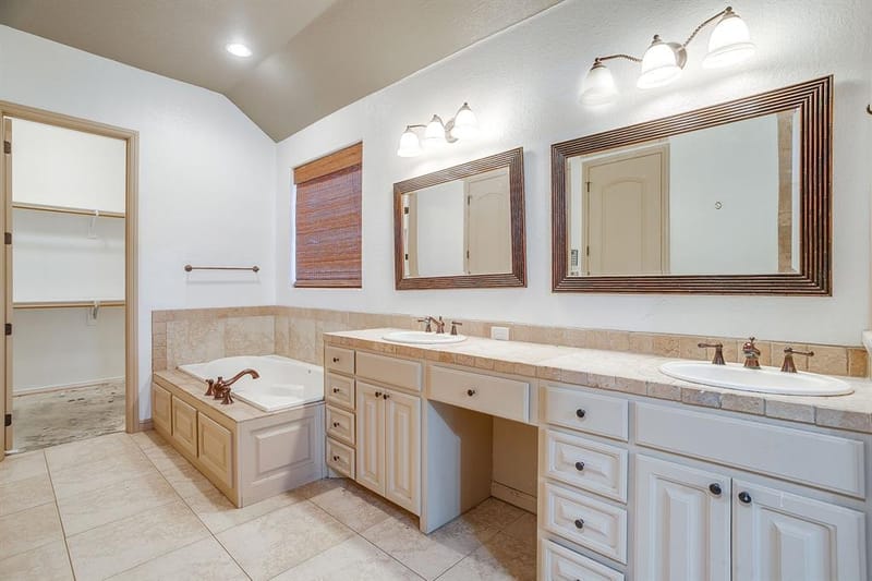 9704 Trinity Court, Granbury TX 76049 - Photo 21