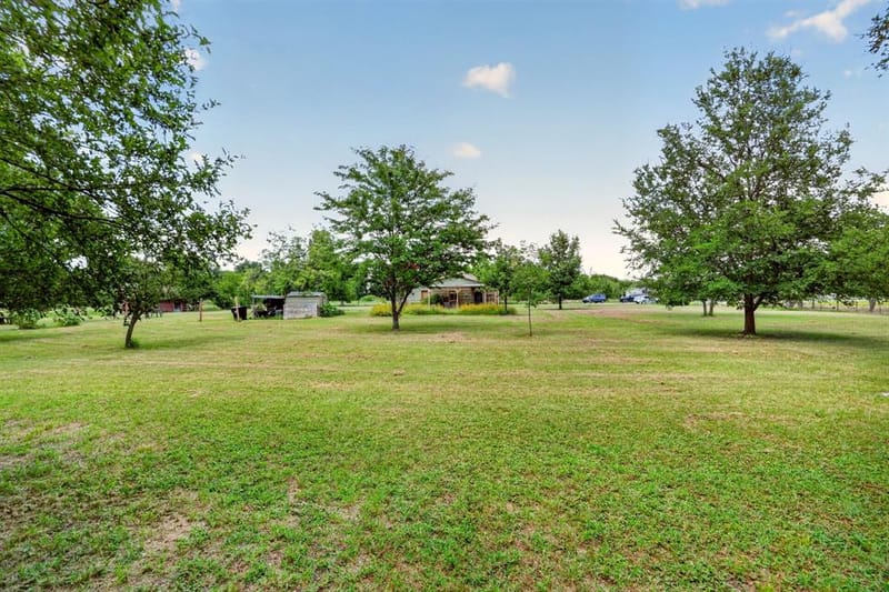 3871 Post Oak Boulevard, Caddo Mills TX 75135 - Photo 3
