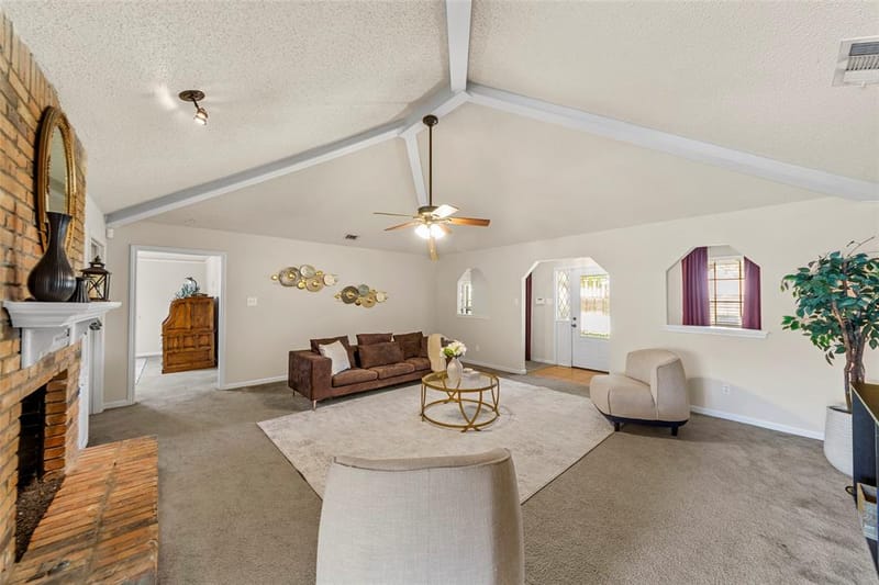 506 Willowcrest Drive, Garland TX 75040 - Photo 9