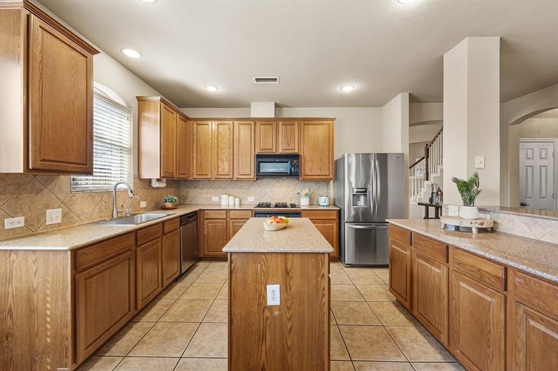 8492 Liverpool Lane, Frisco TX 75036 - Photo 7