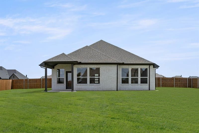 116 Prairie Wolf Court, Godley TX 76044 - Photo 26