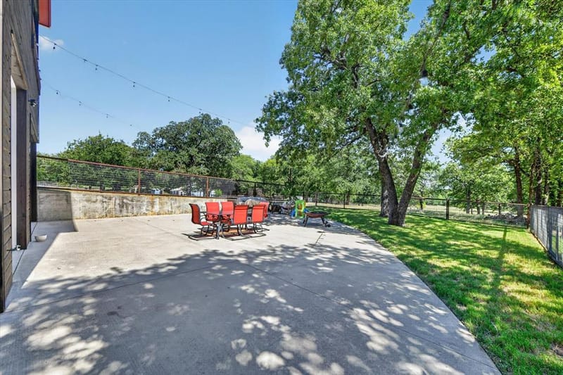 1831 Chapman Court, Aledo TX 76008 - Photo 32