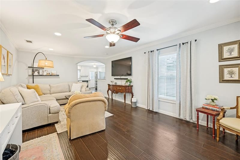 4837 Birchman Avenue, Fort Worth TX 76107 - Photo 6