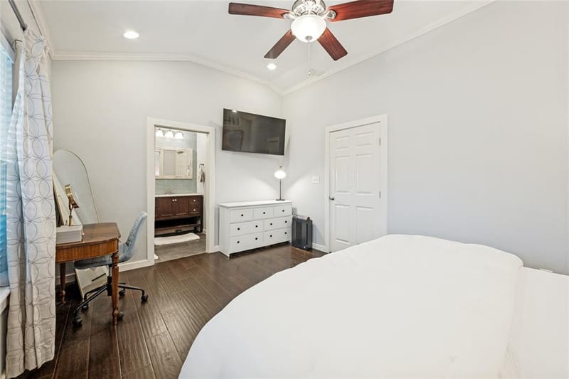 4837 Birchman Avenue, Fort Worth TX 76107 - Photo 18