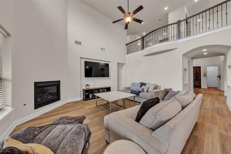 2103 Horizon Drive, Mansfield TX 76063 - Photo 6