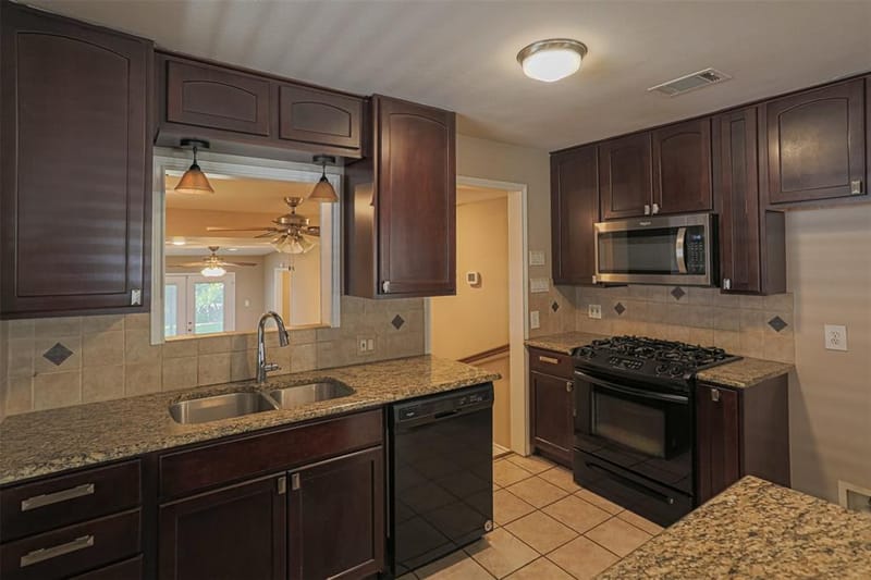 2517 Littlepage Street, Fort Worth TX 76107 - Photo 12