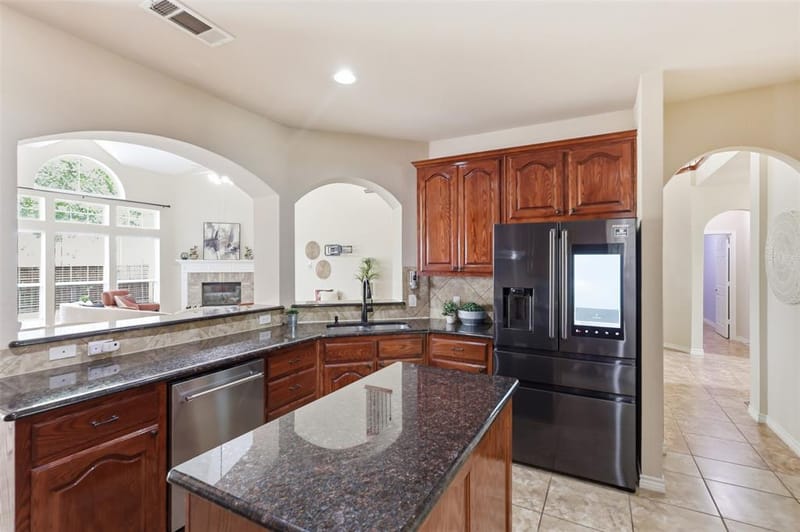 11532 Glen Rose Drive, Frisco TX 75035 - Photo 7