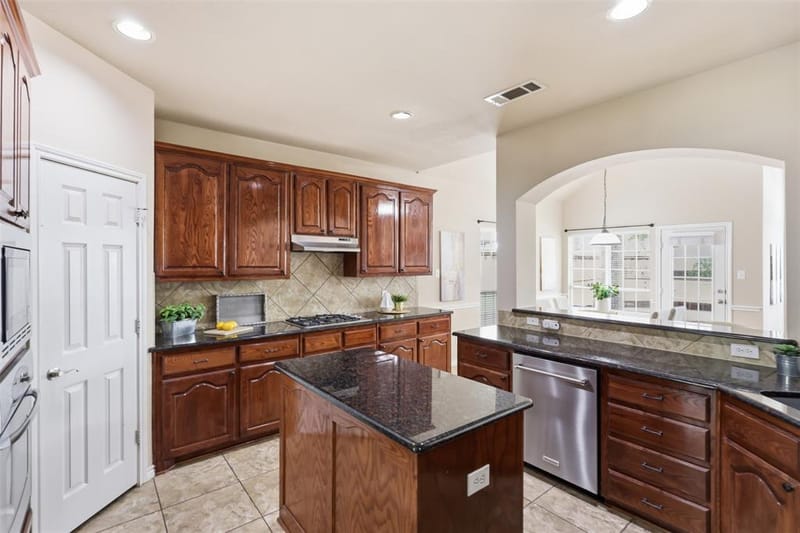 11532 Glen Rose Drive, Frisco TX 75035 - Photo 4