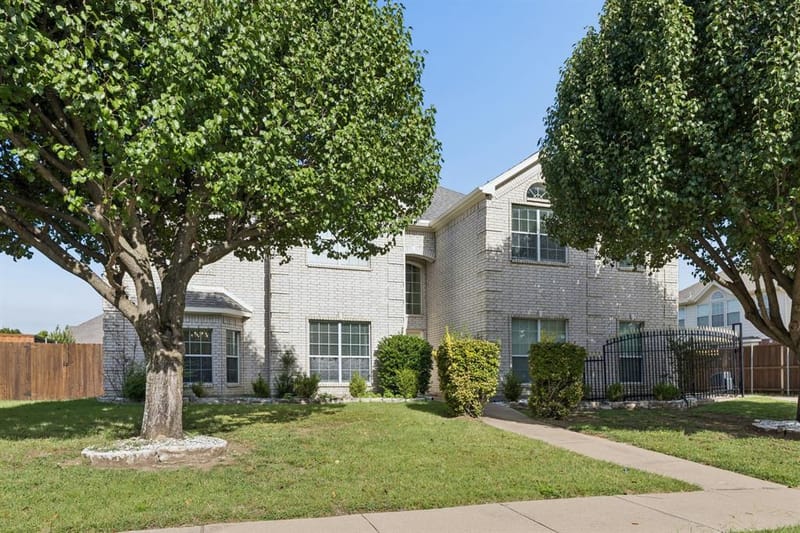 717 Morningside Trail, Murphy TX 75094 - Photo 2