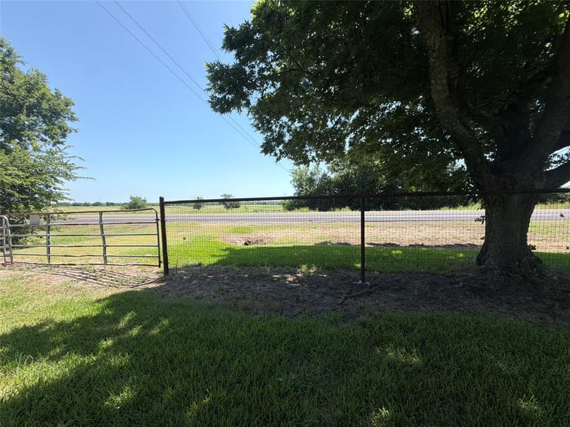 1370 Highway 34 N, Greenville TX 75401 - Photo 7