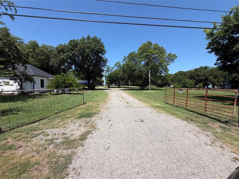 1370 Highway 34 N, Greenville TX 75401 - Photo 4