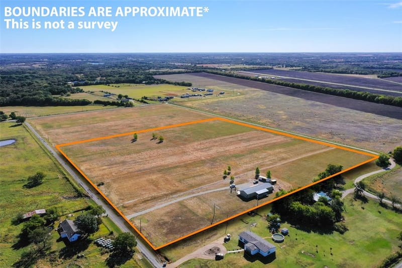 1158 County Road 1240, Savoy TX 75479 - Photo 25