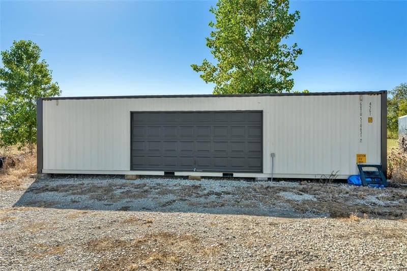 1158 County Road 1240, Savoy TX 75479 - Photo 21
