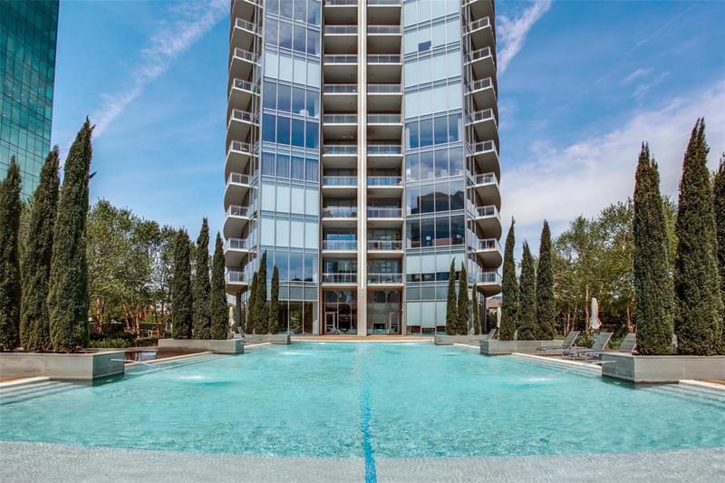 2900 McKinnon Street # 2404, Dallas TX 75201