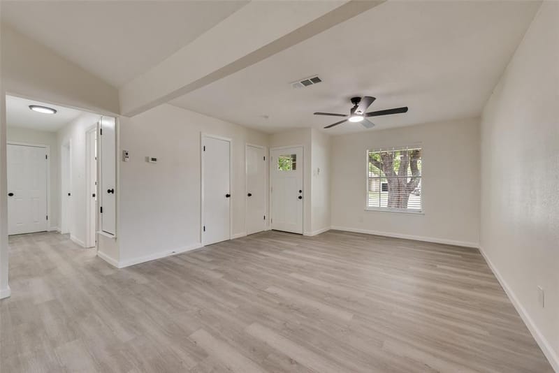 3715 Maxwell Court, Arlington TX 76015 - Photo 8
