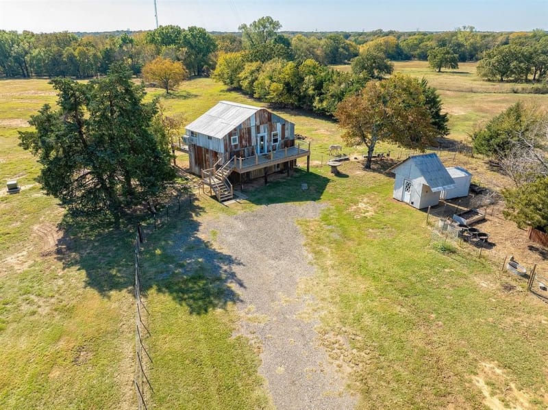 1696 County road 222, Gainesville TX 76240 - Photo 31