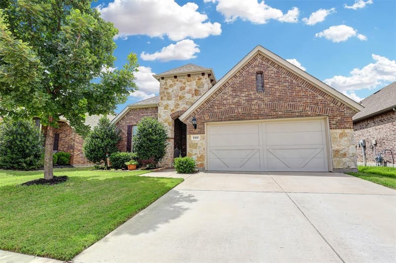 2452 Open Range Drive, Fort Worth TX 76177 - Photo 2