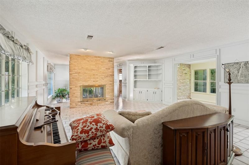 406 Dula Circle, Duncanville TX 75116 - Photo 9