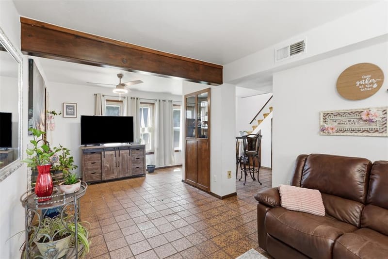 6039 Bear Creek Drive E, Fort Worth TX 76126 - Photo 6
