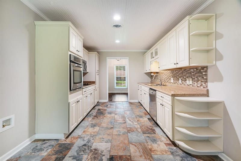 2705 Hubbard Street, Paris TX 75460 - Photo 12