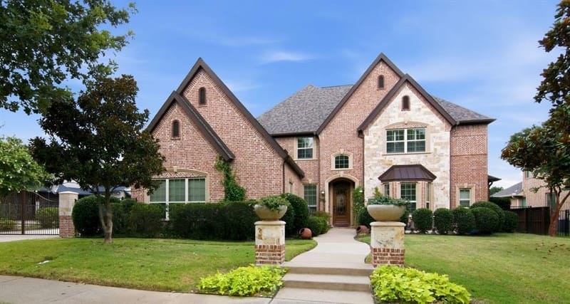 1913 Arrington Court, Colleyville TX 76034 - Photo 3