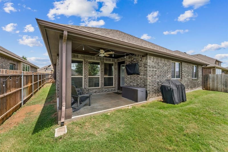 609 Fox View Drive, Fort Worth TX 76131 - Photo 30