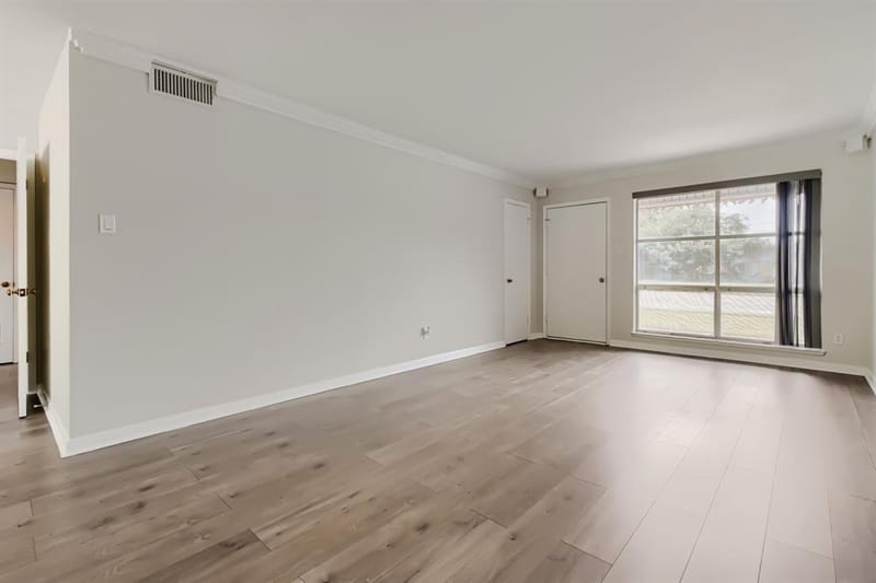 1405 Oak Grove Road, Fort Worth TX 76134 - Photo 6