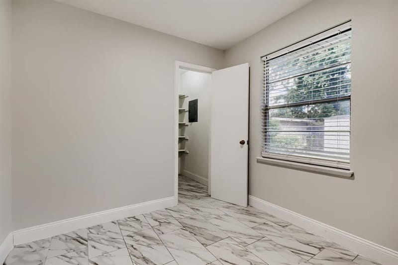 1405 Oak Grove Road, Fort Worth TX 76134 - Photo 13