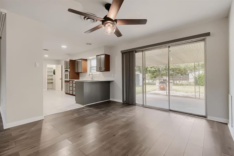 1405 Oak Grove Road, Fort Worth TX 76134 - Photo 7