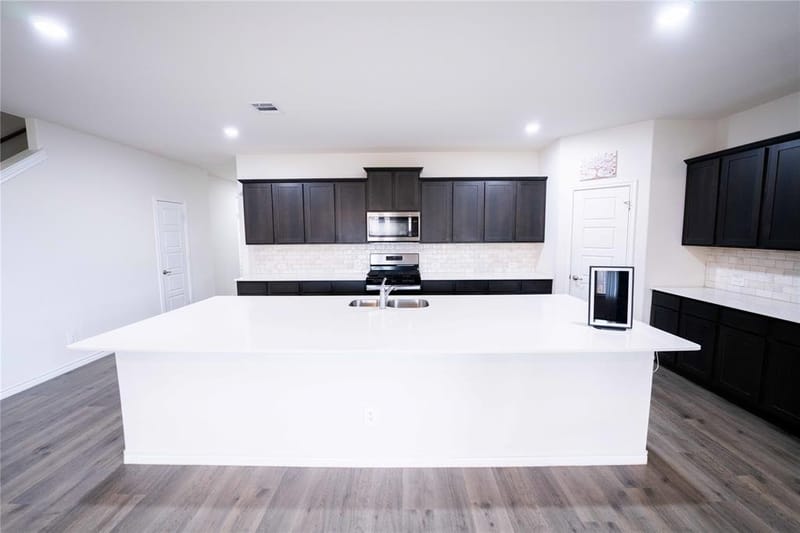 9820 Elk Falls Lane, Aubrey TX 76227 - Photo 10