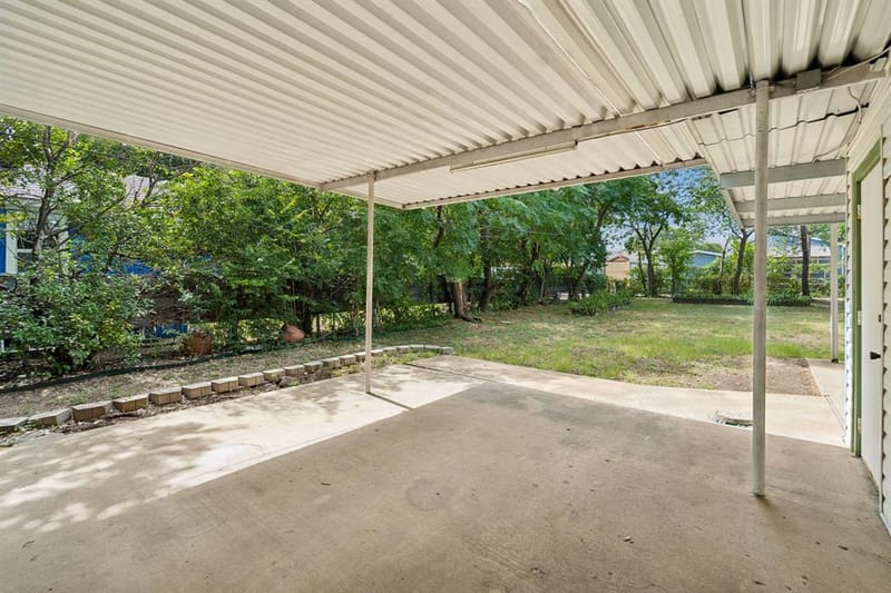2218 Mountain Lake Road, Dallas TX 75224 - Photo 17