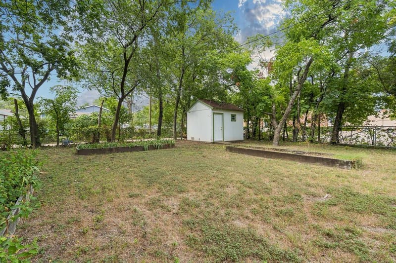 2218 Mountain Lake Road, Dallas TX 75224 - Photo 20
