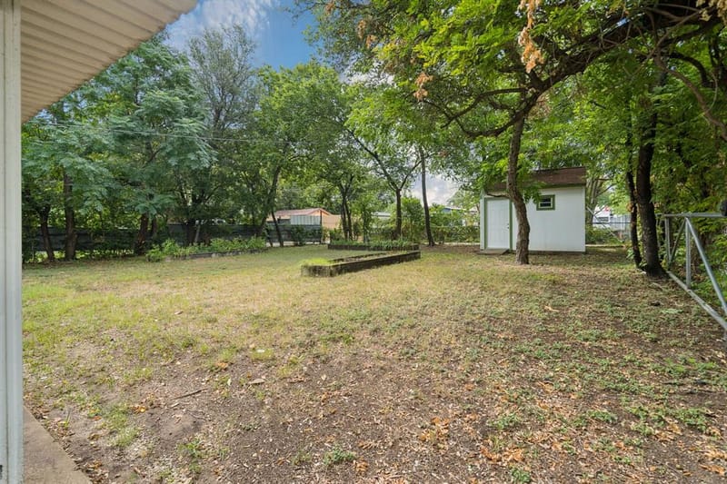 2218 Mountain Lake Road, Dallas TX 75224 - Photo 19