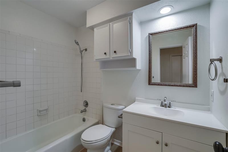 2703 Partridge Avenue, Arlington TX 76017 - Photo 19