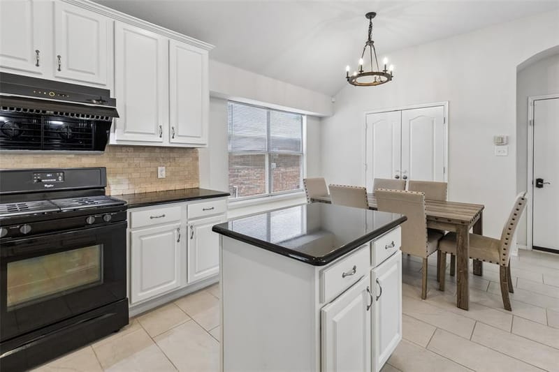 11809 Woodland Way, Frisco TX 75035 - Photo 13