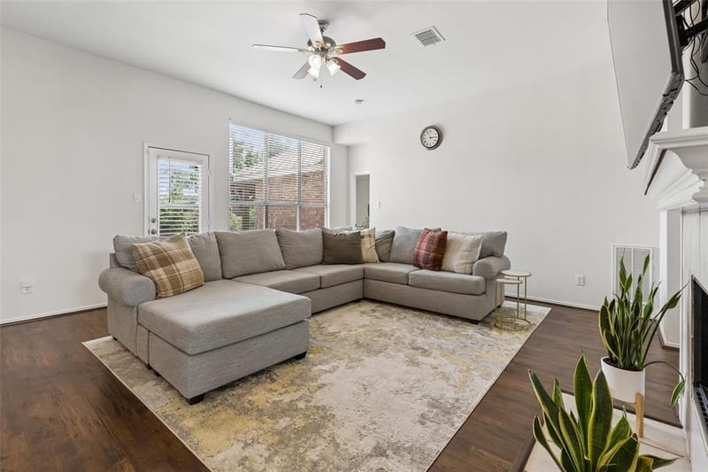 11809 Woodland Way, Frisco TX 75035 - Photo 3