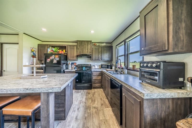460 County Road 1260, Savoy TX 75479 - Photo 6