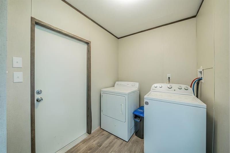 460 County Road 1260, Savoy TX 75479 - Photo 18