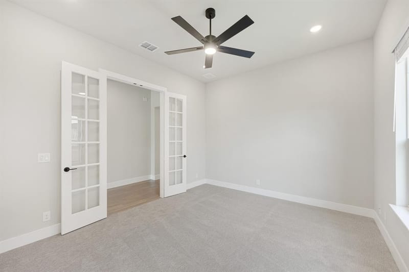 1025 Emerald Trace Drive, Justin TX 76247 - Photo 12