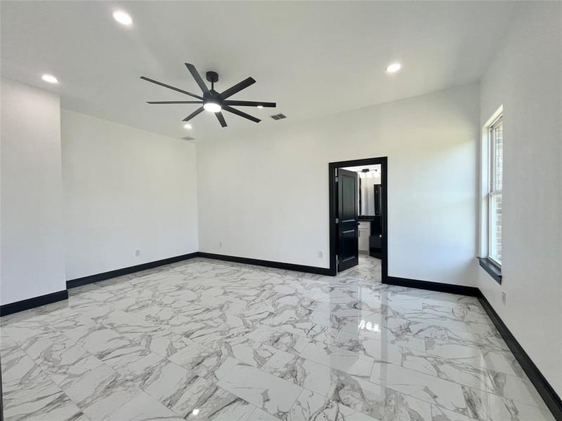 127 Valley Meadows Drive, Springtown TX 76082 - Photo 12