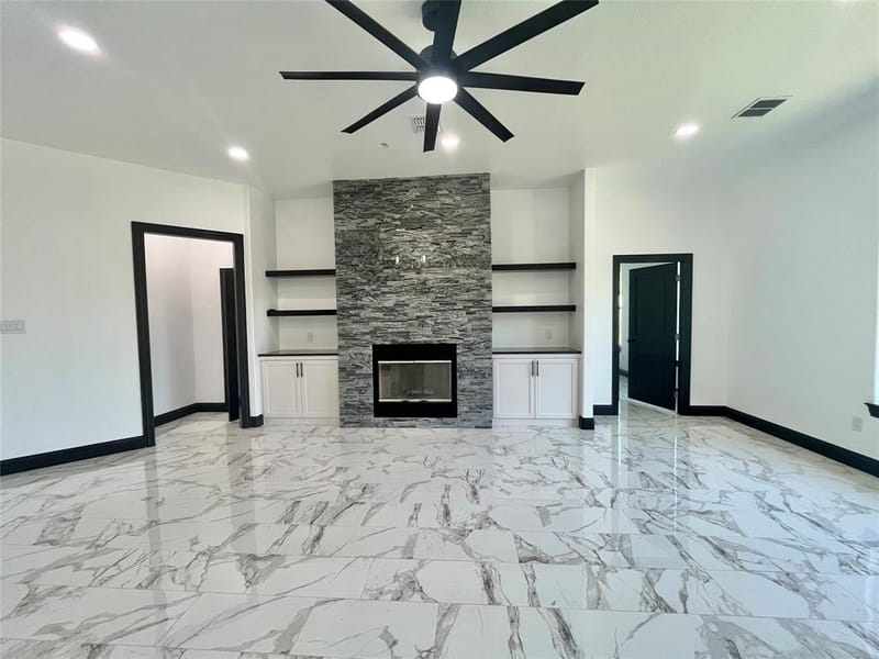 127 Valley Meadows Drive, Springtown TX 76082 - Photo 7