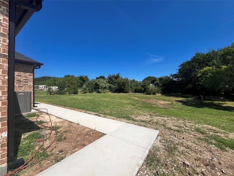 127 Valley Meadows Drive, Springtown TX 76082 - Photo 28